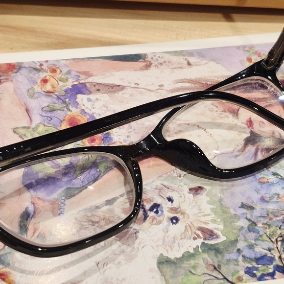 Tyffany &co. Stylish Black Women's Glasses - Picture 5 of 6